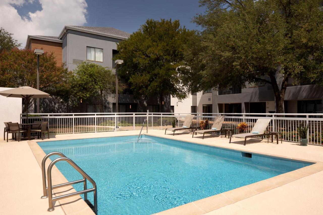 Courtyard By Marriott- Austin Round Rock Hotel Eksteriør billede